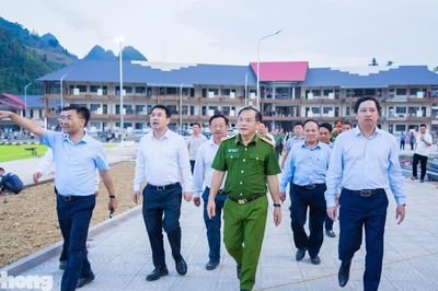 Trường nội trú vùng biên Lào Cai chạy đua về đích