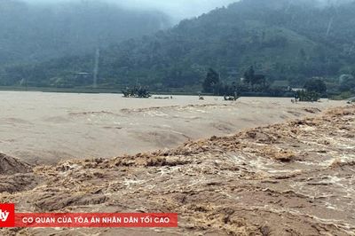 Cảnh báo lũ quét, sạt lở đất, biển động mạnh ngày 17/8