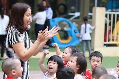 Bộ GD-ĐT yêu cầu cắt giảm triệt để các cuộc thi, giảm áp lực cho giáo viên