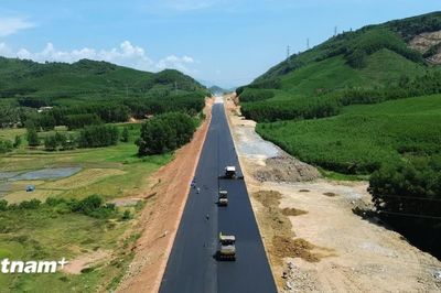Bộ Xây dựng đốc thúc đẩy nhanh tiến độ giải ngân các dự án giao thông
