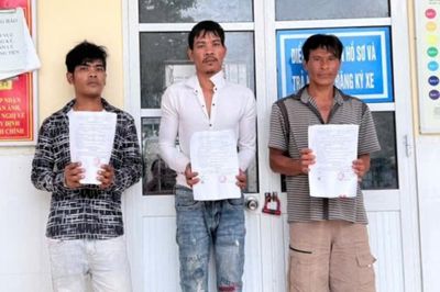 Bắt 3 đối tượng rủ nhau mua ma túy về sử dụng