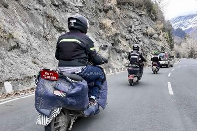 Xe máy điện mới lộ thông số 'khủng', tầm hoạt động tới 200 km/lần sạc