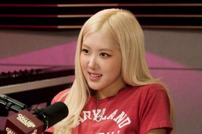 Rosé nói gì về tương lai BLACKPINK giữa tranh cãi kỷ niệm 10 năm?
