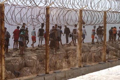 Maroc siết chặt kiểm soát biên giới, chặn bắt 294 người tìm cách vượt biên trái phép