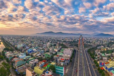 Triển khai các giải pháp đột phá phát triển kinh tế, xã hội