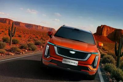 Cadillac XT5 PHEV 2027 lộ diện: Thiết kế mới, công nghệ lái bán tự động tiên tiến