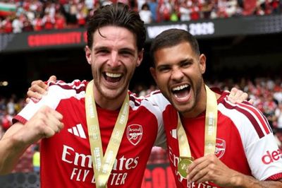 Tuyến giữa 350 triệu bảng của Arsenal áp đảo Man City trong trận tranh Siêu cúp Anh tại Cardiff