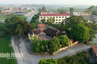Sức sống mới trên quê hương người vẽ lá cờ Tổ quốc