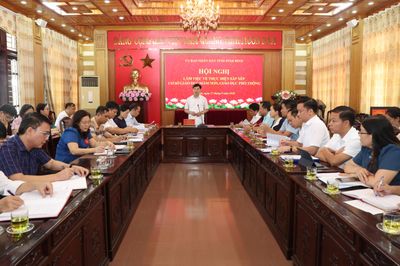 Lãnh đạo UBND tỉnh làm việc với 6 xã về thực hiện sắp xếp các cơ sở giáo dục mầm non, giáo dục phổ thông