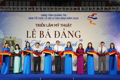 Triển lãm mỹ thuật 'Lê Bá Đảng-Khát vọng hòa bình'