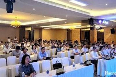 Trang bị nghiệp vụ về khoa học công nghệ, đổi mới sáng tạo và chuyển đổi số cho cán bộ, công chức, viên chức