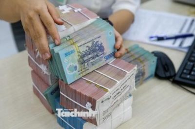 Nới dư địa thanh khoản để kéo giảm lãi suất, đón tín dụng tăng tốc cuối năm