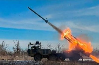 Nga và Ukraine tập kích các mục tiêu chiến lược của nhau