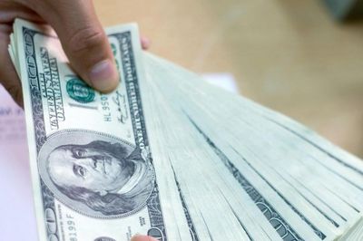 Tỷ giá ngoại tệ ngày 17/8: USD bán ra 26.330 đồng, GBP gần 36.000 đồng