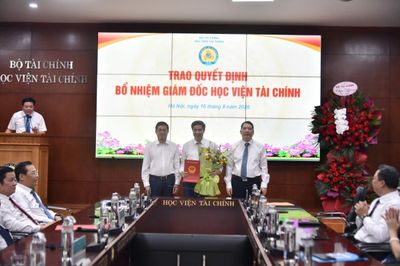 Ông Nguyễn Đào Tùng tiếp tục làm Giám đốc Học viện Tài chính