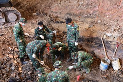 Thêm 7 hài cốt liệt sĩ được tìm thấy tại Công viên Lê Thị Riêng