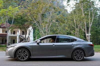 Sedan phổ thông tại Việt Nam: Từ đại trà trở thành phân khúc ngách