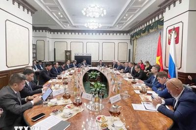 Hà Nội và Mátxcơva đẩy nhanh thực hiện các công trình biểu tượng