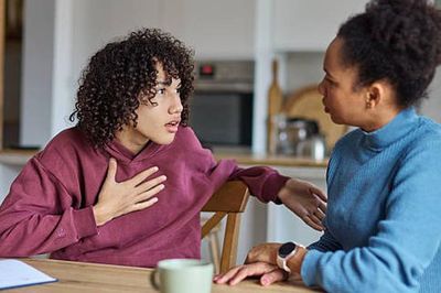 Cha mẹ thông thái biết từ chối đúng lúc: Bí quyết dạy con tự lập từ những ranh giới nhỏ
