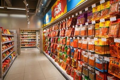 Món ăn vặt của Trung Quốc ngày càng được yêu thích ở nhiều nước