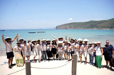 Muốn khách quốc tế đến nhiều hơn, phải làm cho sản phẩm dễ mua hơn