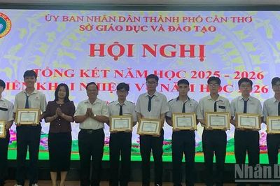 Cần Thơ tinh gọn bộ máy, nâng chất lượng giáo dục toàn diện