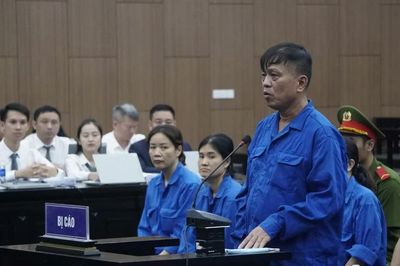 Cựu Thứ trưởng Nguyễn Bá Hoan nhận sai, xin được hưởng khoan hồng