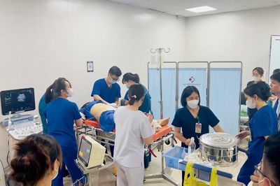 Cứu sống bệnh nhân chửa ngoài tử cung vỡ, mất máu nguy kịch