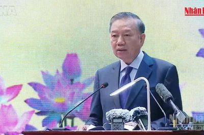 [Video] Tổng Bí thư, Chủ tịch nước Tô Lâm: Ở đâu có bộ đội Sư đoàn 308, ở đó nhân dân phải cảm nhận được hình ảnh đẹp của Bộ đội Cụ Hồ
