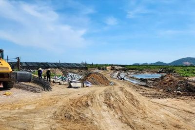 Hà Tĩnh: Thi công trở lại đoạn đê biển dang dở nhiều năm