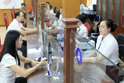 Đẩy mạnh phân cấp, phân quyền, Hà Nội nâng cao hiệu quả giải quyết thủ tục hành chính