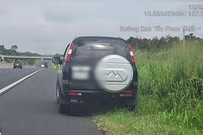 Đỗ xe không đúng quy định trên đường cao tốc bị xử lý thế nào?