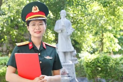 Nữ thủ khoa bác sĩ nội trú quân y với luận văn 9,5 điểm