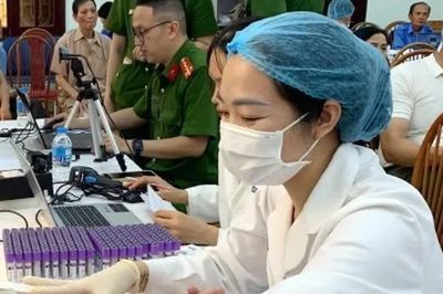 Lấy mẫu sinh phẩm hơn 20.000 thân nhân liệt sĩ