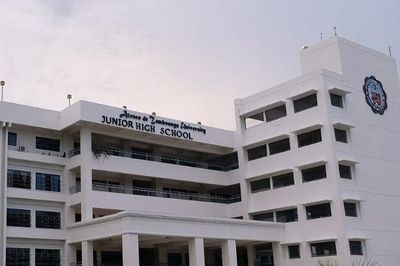 Nổ súng ở trường học Philippines, 4 người thiệt mạng