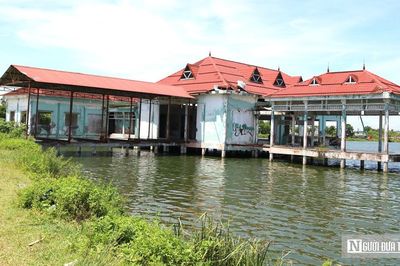 Khu nhà hàng nổi hoang tàn trước cơ hội 'lột xác' thành tổ hợp thương mại mặt nước