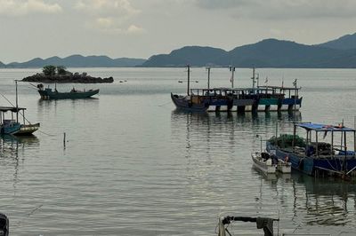 Chủ động ứng phó với áp thấp nhiệt đới trên biển Đông