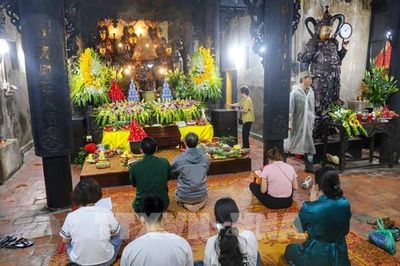 Rằm tháng 7 Vu Lan 2026: Cúng thế nào cho đúng phong tục?