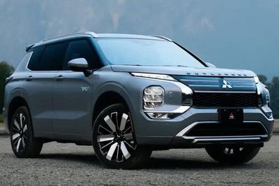 Mitsubishi Outlander PHEV 2026 có thể chạy thuần điện 72km