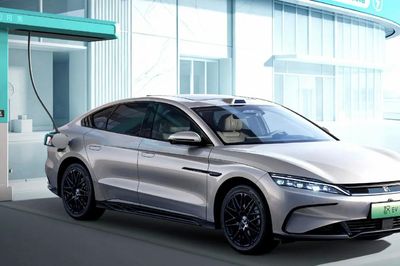 BYD có trạm sạc nhanh, nạp đầy pin chỉ trong 9 phút