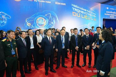 Dữ liệu và AI mở giai đoạn phát triển mới cho chuyển đổi số ngân hàng
