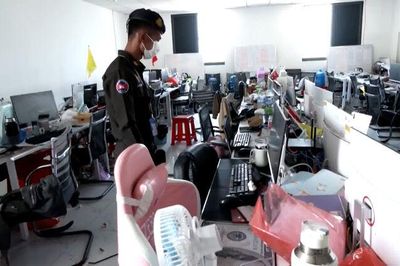 Campuchia triệt phá 737 cơ sở lừa đảo trực tuyến