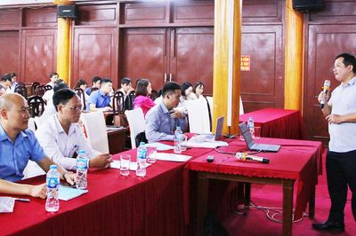 Bắc Ninh: Tập huấn rà soát hộ nghèo năm 2026 cho 200 cán bộ
