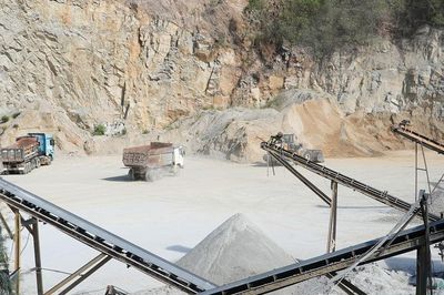 Giám sát, quản lý nguồn cung vật liệu xây dựng