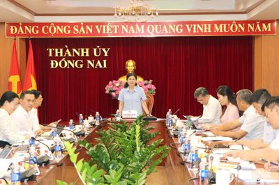 Theo dõi, đôn đốc tiến độ từng dự án trọng điểm tại một số xã, phường