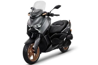 Yamaha ra mắt XMax 300 Tech Max 2026, giá hơn 180 triệu đồng