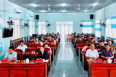 Xã Ninh Hải quán triệt các văn bản mới của Đảng