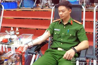 Chiến sĩ công an 27 lần hiến máu