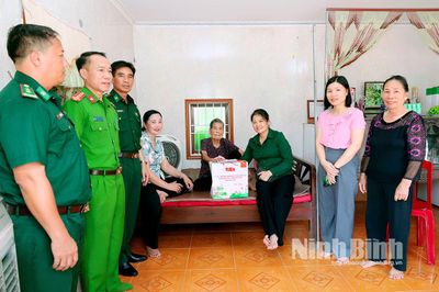 Thấm sâu, lan toả việc học và làm theo Bác ở Hải Tiến