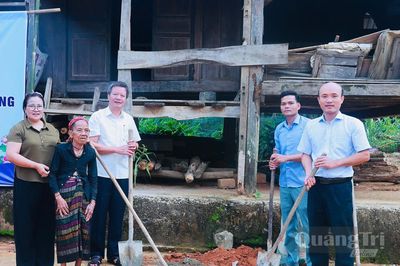 Để đồng bào dân tộc thiểu số an cư